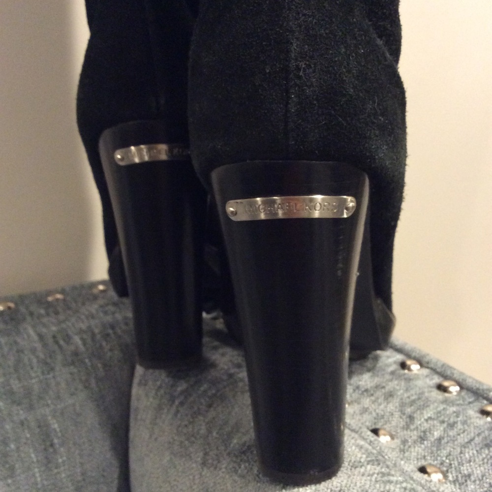 MICHAEL KORS BLACK SUEDE WOMENS BOOTS SIZE 7,5M